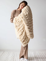 Cloud-Like Plush Dreamer Blanket