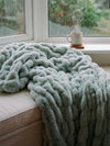 Cloud-Like Plush Dreamer Blanket