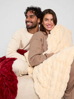 Cloud-Like Plush Dreamer Blanket