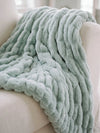 Cloud-Like Plush Dreamer Blanket